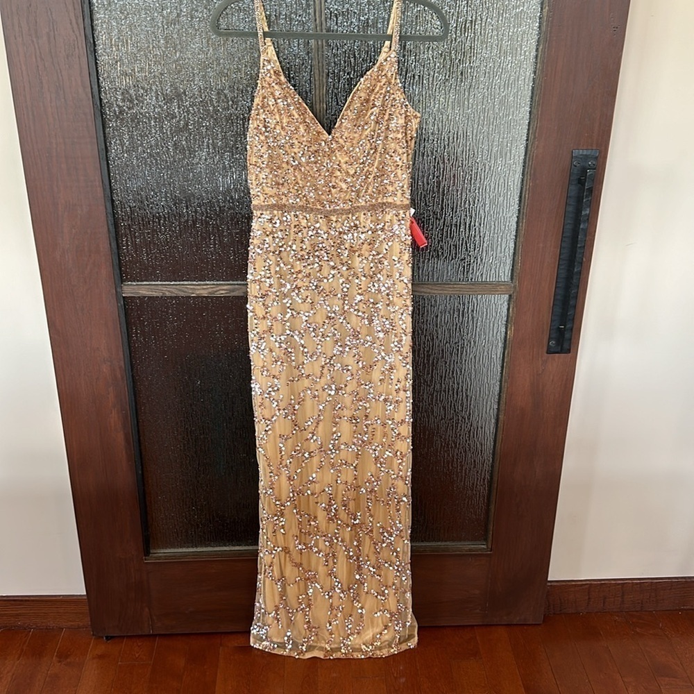 Mac Duggal SLEEVELESS V-NECK BEADED COLUMN GOWN size 10 NEW $398 Sold out - Picture 7 of 17